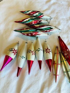 Holiday Vintage teardrop Glass Christmas Ornaments
